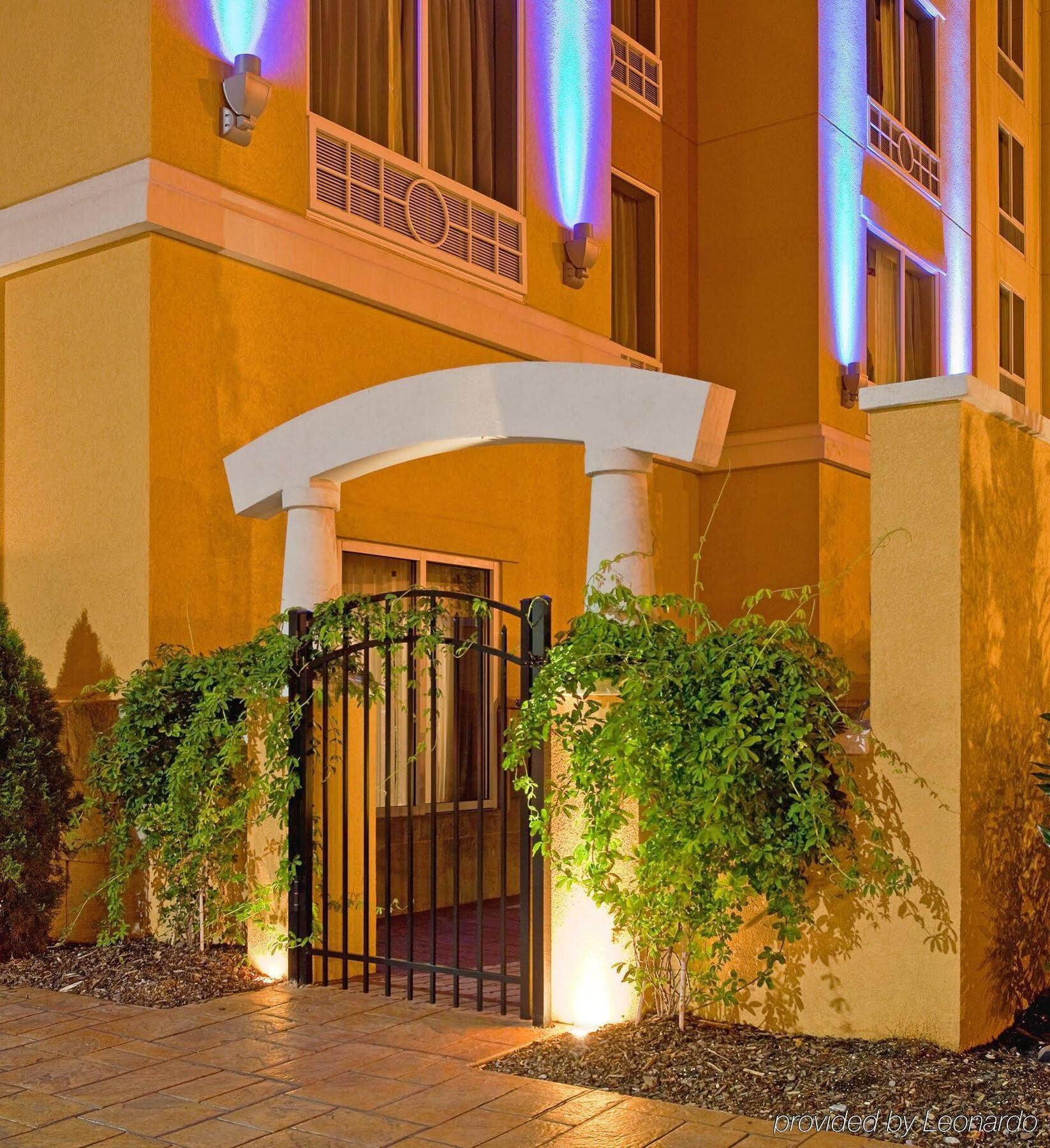 Holiday Inn Express Hotel & Suites Chattanooga Downtown By Ihg Kültér fotó
